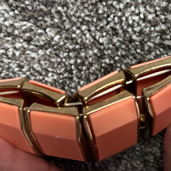 LOFT | STRETCH | CHUNKY | BLOCK | BRACELET |
CREAMSICLE | GOLD | OSFA | - Picture 9 of 13